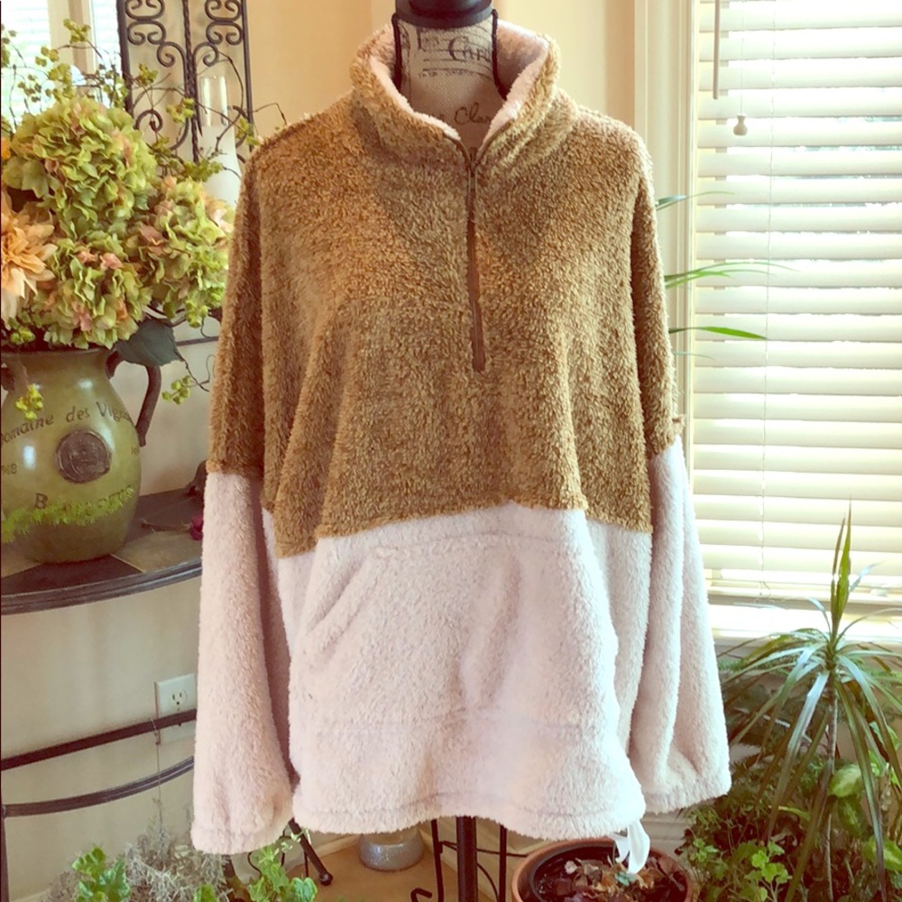 Entro half-zip pullover